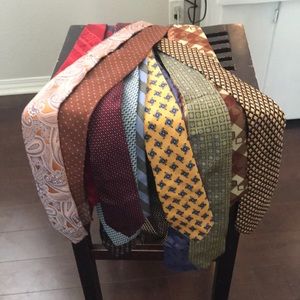 19 very nice neck ties!
